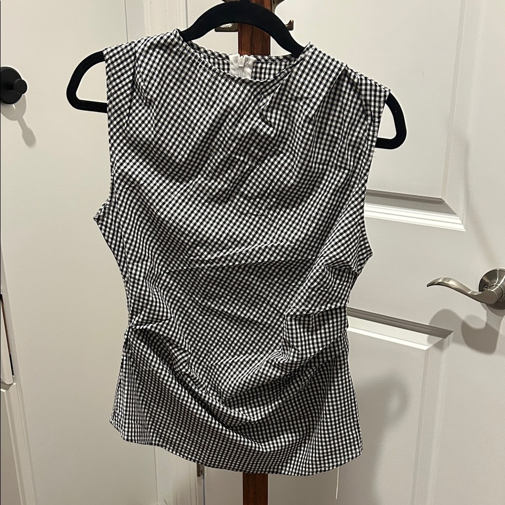 Commense Black and White Checkered Sleeveless Top